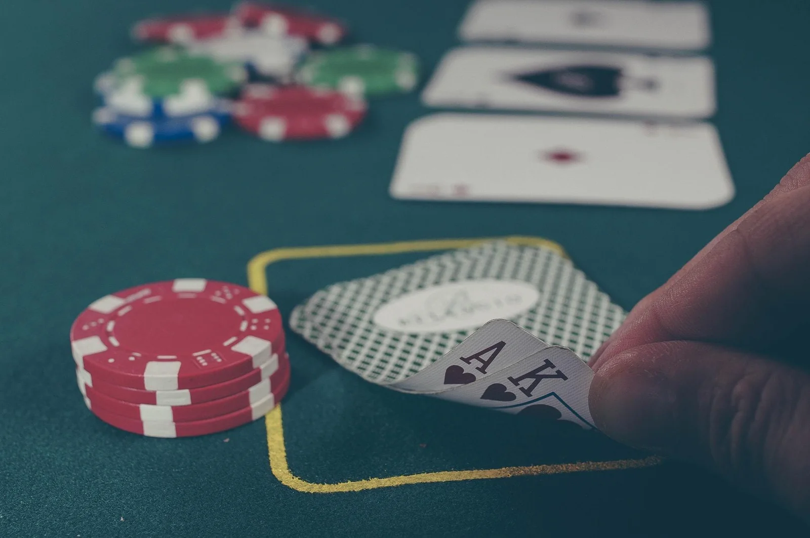 Suasana ruang permainan bingo digital HOKIBET